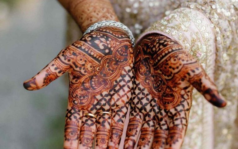 Simple:vvxe4nkg-ym= Mehendi Design